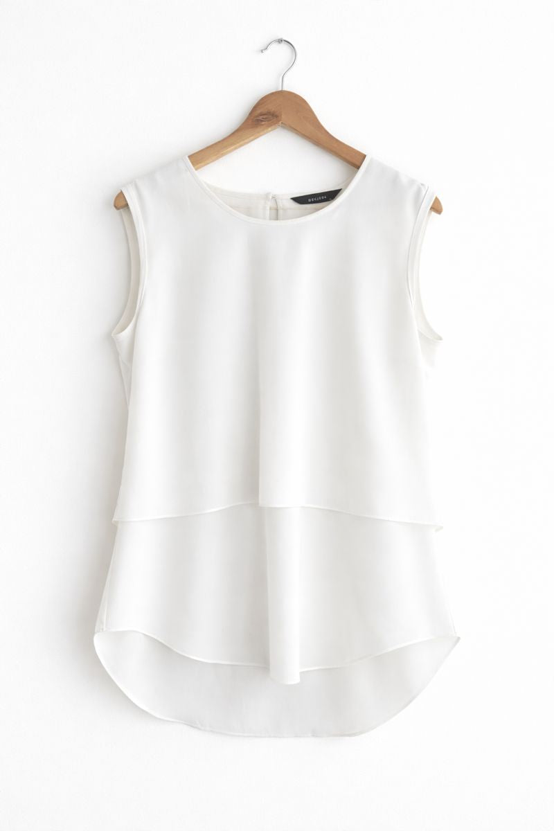 Decjuba White Summer Blouse