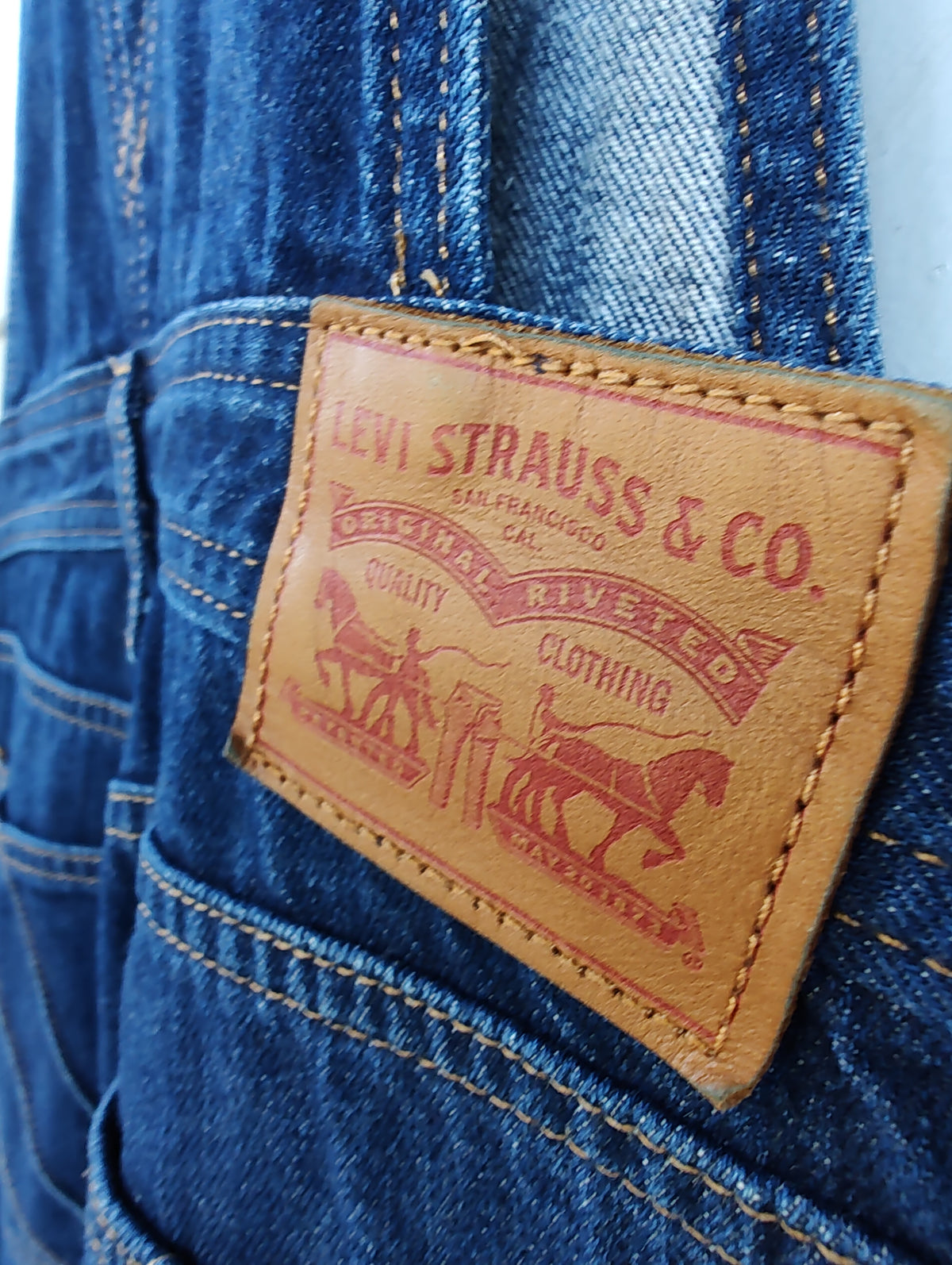 Levi Dark blue denim dungarees