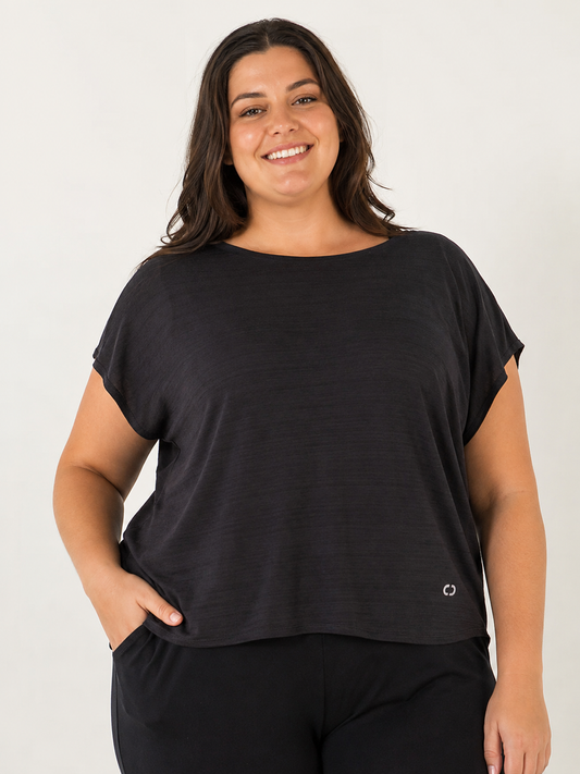 Circuit Black Relaxed Activewear T-Shirt – Size 18