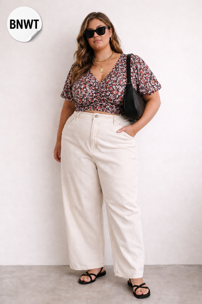 Commonry All Over Floral Print Crop Top
