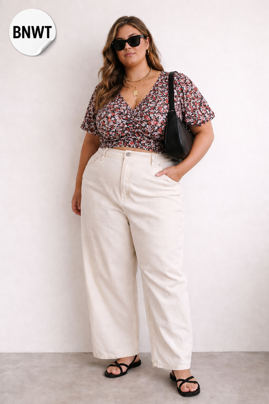 Commonry All Over Floral Print Crop Top