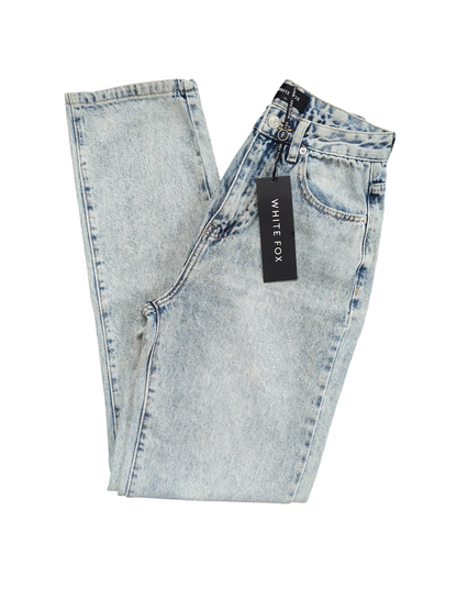 White Fox Light Wash High-Waisted Straight Leg Jeans