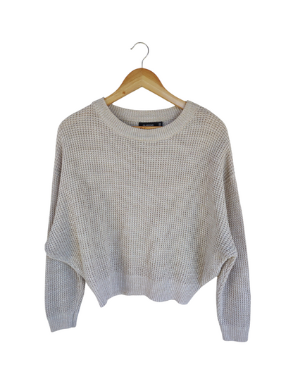 Soft beige open-knit cropped jumper
